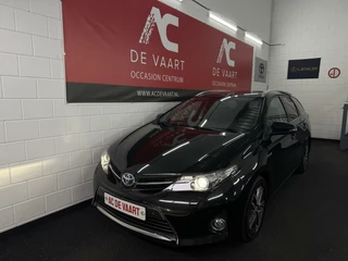 Toyota Auris Toyota Auris 1.8 Hybrid Lease - NAVI/XENON/PANO/CAMERA/NAP - afbeelding nr 2