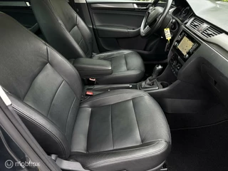 Škoda Rapid Skoda Rapid 1.4 TDI DSG Greentech Style Pano - afbeelding nr 6