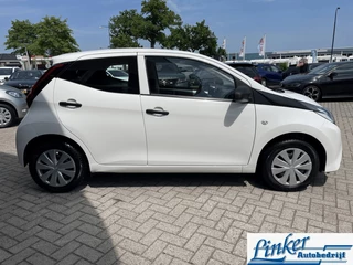 Toyota Aygo Toyota Aygo 1.0 VVT-i x-fun AIRCO NAP RIJKLAAR BLUETOOTH - afbeelding nr 4
