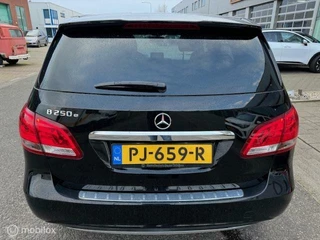 Mercedes-Benz B-Klasse Mercedes B-klasse 250 e Business Solution Automaat , Hoge instap , circa 220km bereik , Navigatie , Camera achter , Parkeerhulp Voor & Achter , Hoge instap , - afbeelding nr 16