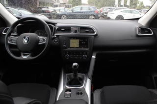 Renault Kadjar Renault Kadjar 1.2 TCe Intens / 1e Eign. ! / Trekhaak / Navigatie / Parkeerhulp V+A / 17'' / Keyless / DAB / Cruise Control - afbeelding nr 2