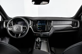 Volvo XC60 | Dig. Cockpit | Adapt. Cruise | Memory Stoelen | Elek. Klep | Stoelverw. | Camera | NAV+App. Connect | LM 19