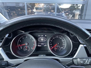 Volkswagen Touran Volkswagen Touran 1.4 TSI AUTOMAAT|NAVIGATIE|CAMERA|TREKHAAK|STOELVERWARMING|BLUETOOTH|MASSAGE STOEL - afbeelding nr 14