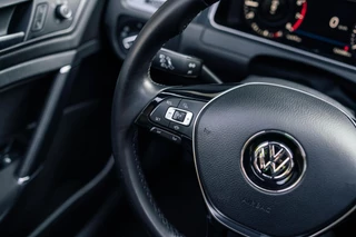 Volkswagen Golf Volkswagen Golf 1.0 TSI Panorama LED Digi NAP - afbeelding nr 38