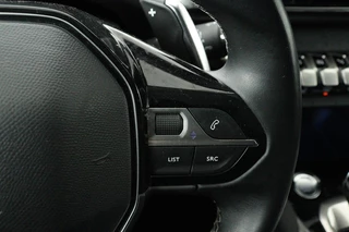 Peugeot 3008 Peugeot 3008 1.6 HYbrid 225 Allure | Stoelverwarming | Adaptive cruise | Camera | Carplay | Half leder | Navigatie | PDC | Sfeerverlichting | Full LED - afbeelding nr 16