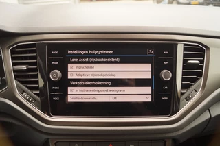 Volkswagen T-Roc Volkswagen T-Roc 1.0 TSI 115pk Style Executive -NAVI-ECC-PDC-ACC- - afbeelding nr 18
