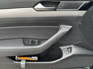 Volkswagen Passat Volkswagen Passat Variant 1.4 TSI GTE Highline|218PK|Ergo| - afbeelding nr 23