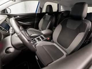 Opel Grandland X Opel Grandland X 1.2 Turbo Business Executive Automaat (APPLE CARPLAY, GROOT NAVI, ADAPTIVE CRUISE, DENON AUDIO, CAMERA, LEDER, SPORTSTOELEN, CLIMATE, LED KOPLAMPEN, TREKHAAK, NIEUWE APK, NIEUWSTAAT) - afbeelding nr 14