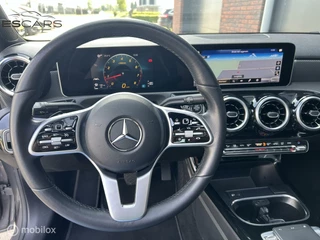 Mercedes-Benz A-Klasse Mercedes A-klasse 200 Business Solution AMG  Pano| Carplay - afbeelding nr 15