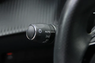 Peugeot 208 Peugeot 208 1.2 PureTech GT Automaat |PANORAMADAK, CARPLAY, ACC, VIRTUAL 3D, 360 CAMERA, STOELVERWARMING, KEYLESS, LED, PDC| - afbeelding nr 24
