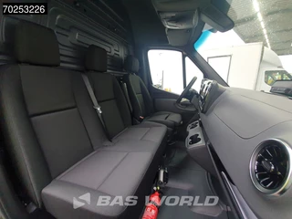 Mercedes-Benz Sprinter Mercedes Sprinter 319 CDI Automaat L2H2 model 2025 Camera MBUX LED Airco Cruise 11m3 Airco Cruise control - afbeelding nr 13