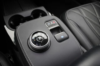 Ford Mustang Mach-E Ford Mustang Mach-E RWD 75 KWH - Carplay, Camera, Digitaal Cockpit, Leer - afbeelding nr 21