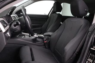 BMW 3 Serie BMW 3-serie Gran Turismo 320i Business | Sportstoelen | Navigatie |  Cruise control | Bluetooth | Parkeerhulp | Climate control - afbeelding nr 5