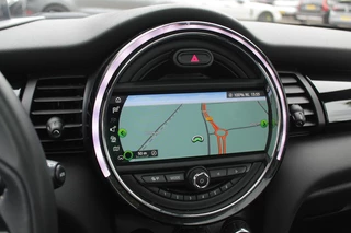 MINI Cooper MINI Cooper Mini 1.5 60 Years Edition / Panoramadak / Head-up / Leder / Harman Kardon / 17'' / Navigatie / DAB / Cruise Control - afbeelding nr 22