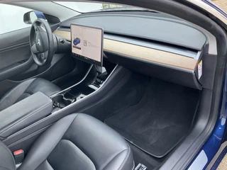 Tesla Model 3 - afbeelding nr 10