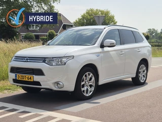 Mitsubishi Outlander Mitsubishi Outlander 2.0 PHEV Instyle - afbeelding nr 1