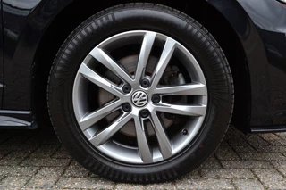 Volkswagen Touran Volkswagen Touran 1.8 TSI DSG 180PK R-line Camera/Navi/LED - afbeelding nr 25