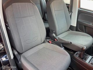 Volkswagen up! Volkswagen Up! 1.0  BlueMotion 5 DRS 96.000 KM NAP ZWART METALL - afbeelding nr 10