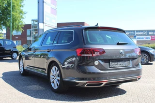 Volkswagen Passat Volkswagen Passat Variant 1.4 TSI PHEV 218pk 6-DSG GTE Business Highline | PanoramaDak | Zomer- en winterset | Carplay | - afbeelding nr 21