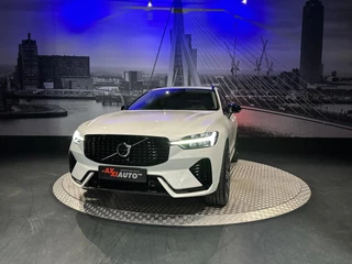 Volvo XC60 Volvo XC60 2.0 T6 Plug-in hybrid AWD Plus Dark *Pano*HKSound*Leder*Memory* - afbeelding nr 5