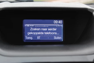 Ford EcoSport Climate control , Cruise control , Bluetooth , Stoelverwarming Hoge zit, Voorruitverwarming - afbeelding nr 18