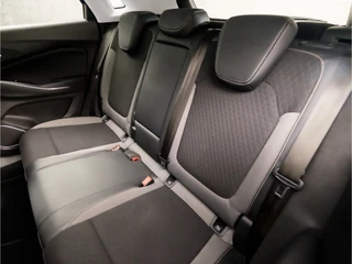 Opel Grandland X Opel Grandland X 1.2 Turbo Business Executive Automaat (APPLE CARPLAY, GROOT NAVI, ADAPTIVE CRUISE, DENON AUDIO, CAMERA, LEDER, SPORTSTOELEN, CLIMATE, LED KOPLAMPEN, TREKHAAK, NIEUWE APK, NIEUWSTAAT) - afbeelding nr 15