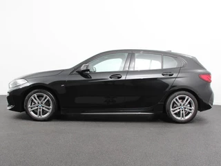 BMW 1 Serie BMW 1-serie 118i M-Sport Climate Control Adeptive cruise control Stoelverwarming LED Parkeersensoren Apple carplay / Andriod auto - afbeelding nr 5