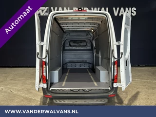 Mercedes-Benz Sprinter Mercedes-Benz Sprinter 317 CDI 170pk 9G-Tronic Automaat L2H2 Fabrieksgarantie Euro6 Airco | Camera | Navigatie Cruisecontrol, Parkeersensoren, Stoelverwarming, Bijrijdersbank - afbeelding nr 3