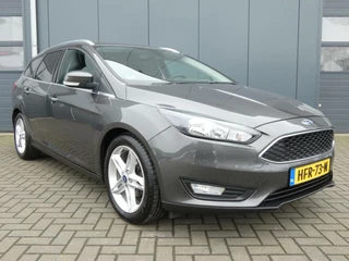 Ford Focus Ford Focus Wagon 1.0 EcoBoost 125 PK Titanium Edition | CLIMA | WINTER PAKKET | 69000 KM!!! - afbeelding nr 2