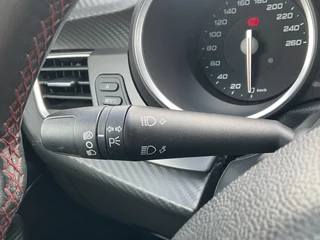 Alfa Romeo Giulietta Alfa Romeo Giulietta 1.750 Turbo 241pk Veloce Automaat Carplay Sport-Stoelen Nav/Cruise Voll.Onderhouden! - afbeelding nr 25