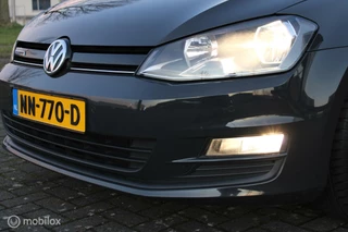 Volkswagen Golf Volkswagen Golf 1.0 TSI Automaat Connected Series, Navi, App connect, Stoelverwarming, Pdc + Camera - afbeelding nr 11