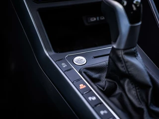 Volkswagen Polo Volkswagen Polo 1.0 TSI R-Line|PANO|BEATS|ACC|CARPLAY|CAMERA - afbeelding nr 42