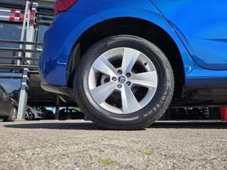 Škoda Kamiq Škoda Kamiq 110pk TSI Sport Business | Carplay | Cruise - afbeelding nr 9