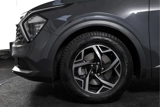 Kia Sportage Kia Sportage 1.6 T-GDi MHEV 160 PK DynamicLine - Automaat | Dig. Cockpit | Adapt. Cruise | Stuur-+Stuurverw. | PDC | Camera | NAV + App. Connect | ECC | LM 17