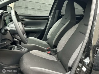 Toyota Aygo Toyota Aygo X 1.0 VVT-i S-CVT Automaat LED verl. / LM / Clima / Carplay / 10.250KM!!! - afbeelding nr 16