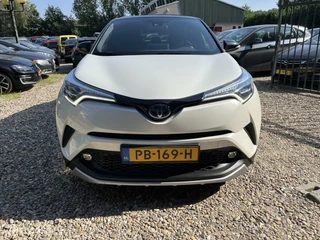 Toyota C-HR Toyota C-HR 1.8 Hybrid Bi-Tone Plus,BTW auto,Clima,Navi,Camera - afbeelding nr 14