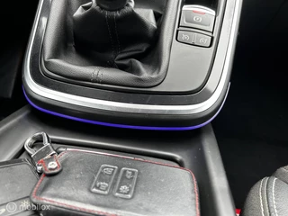 Renault Scénic Renault Scenic 1.2 TCe Bose Trekhk Camera Led DAB Sfeerverl 20