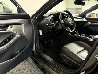 Mazda 3 Mazda 3 2.0 e-SkyActiv-G M Hybrid 122 Comfort met Bose | 18”LMV | LEDER | TRHK | CARPLAY - afbeelding nr 10