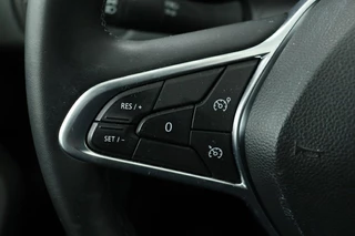 Renault Clio Renault Clio 1.6 E-Tech Hybrid 140 ZEN | Automaat | Carplay |  Full LED | Navigatie | Airco | Cruise control | DAB | Bluetooth - afbeelding nr 13