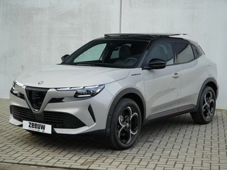 Alfa Romeo Junior Alfa Romeo Junior 1.2 Turbo 136 PK Ibrida Speciale | Pano | Techno - afbeelding nr 10