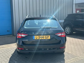 Škoda Superb Skoda Superb Combi 1.5 TSI ACT Business Edition AUT DEALER OND - afbeelding nr 15