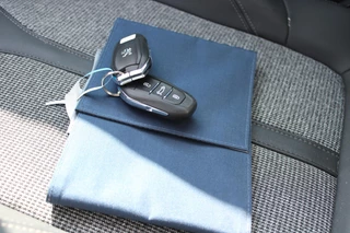 Peugeot 3008 Peugeot 3008 1.2 130PK BLUE LEASE PREMIUM | 19