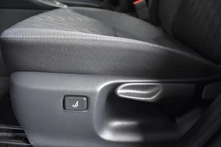 Toyota Yaris Toyota Yaris 1.5 HYBRID 115PK Style Automaat - afbeelding nr 39