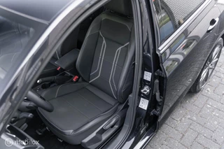 Volkswagen Polo Volkswagen Polo 1.0 TSI Highline DSG VIRTUAL LED ACC NAVI - afbeelding nr 32