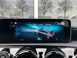 Mercedes-Benz A-Klasse 50% deal 10.975,- ACTIE Widescreen / Stoel verwarming / LED / Camera - afbeelding nr 39