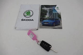 Škoda Scala Skoda Scala 1.0 TSI Ambition | Carplay | Full LED |  Climate control | Parkeerhulp | DAB | Cruise control | Dakspoiler - afbeelding nr 15