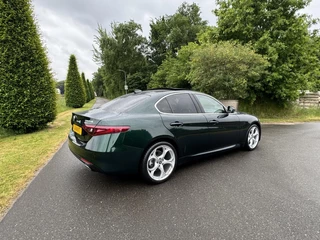 Alfa Romeo Giulia Alfa Romeo Giulia 2.0T Verde Visconti!! 37dkm!! Pano! Vol!! - afbeelding nr 31