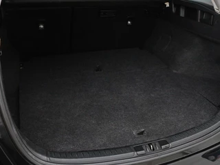 Toyota Auris Toyota Auris 1.8 Hybr. Aspiration | Camera | Cruise control |  Navigatie | Trekhaak | Climate control | DAB - afbeelding nr 10