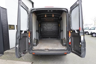 Ford Transit - Airco - Cruise - 2x schuifdeur - Lane Assist - € 13.900,- Excl. - afbeelding nr 9