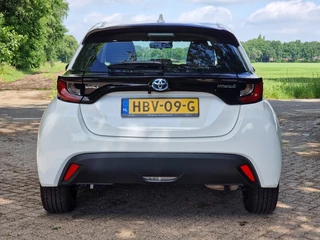 Toyota Yaris Toyota Yaris 1.5 Hybrid Active - afbeelding nr 12